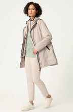 Classic Beige in Jacket with Detachable Gilet