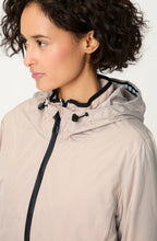 Classic Beige in Jacket with Detachable Gilet