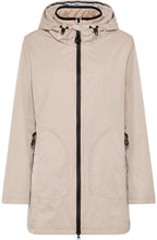 Classic Beige in Jacket with Detachable Gilet