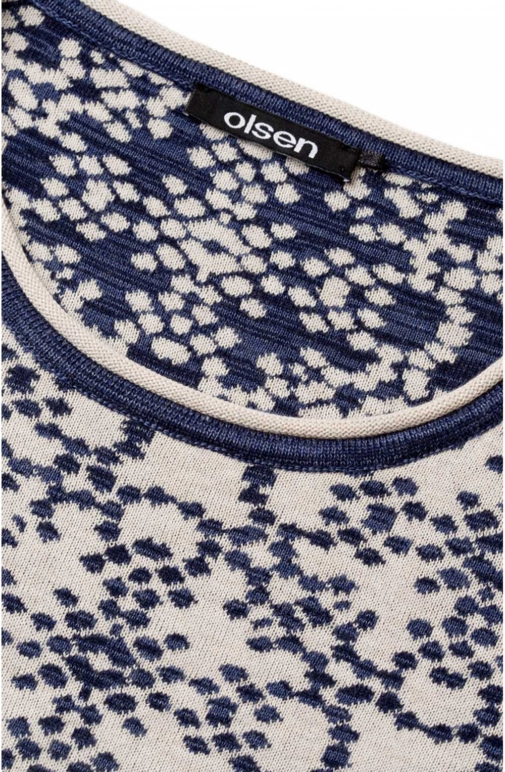 Cream & Blue Patterned Jumper