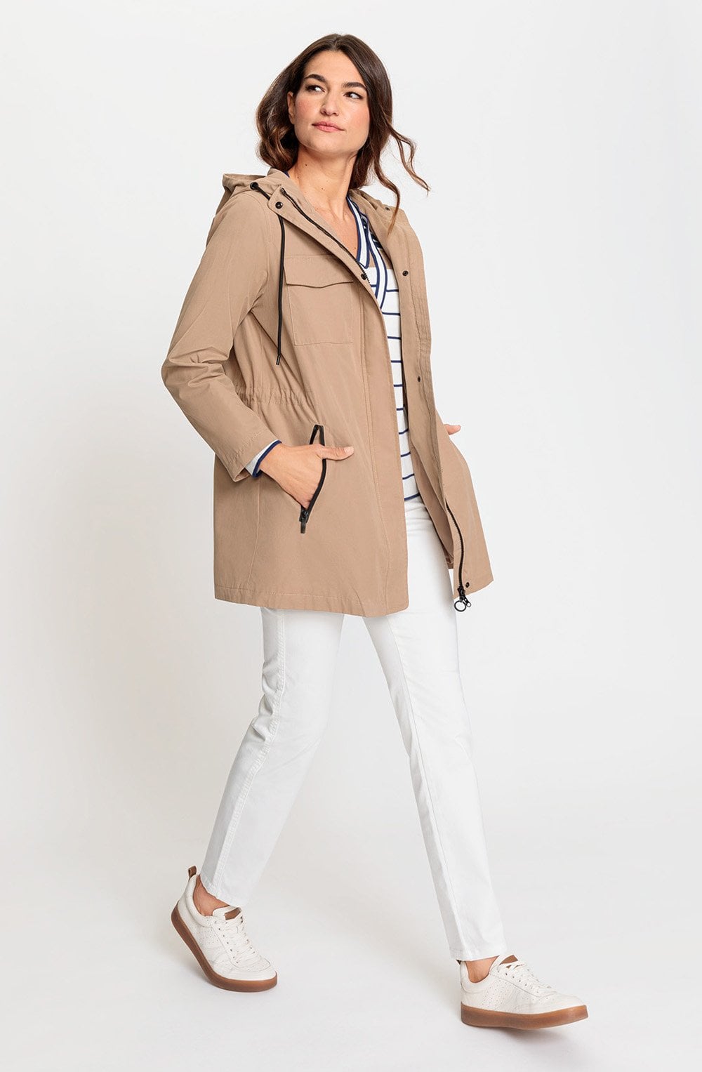 Lightweight Nougat Pull Waist Coat