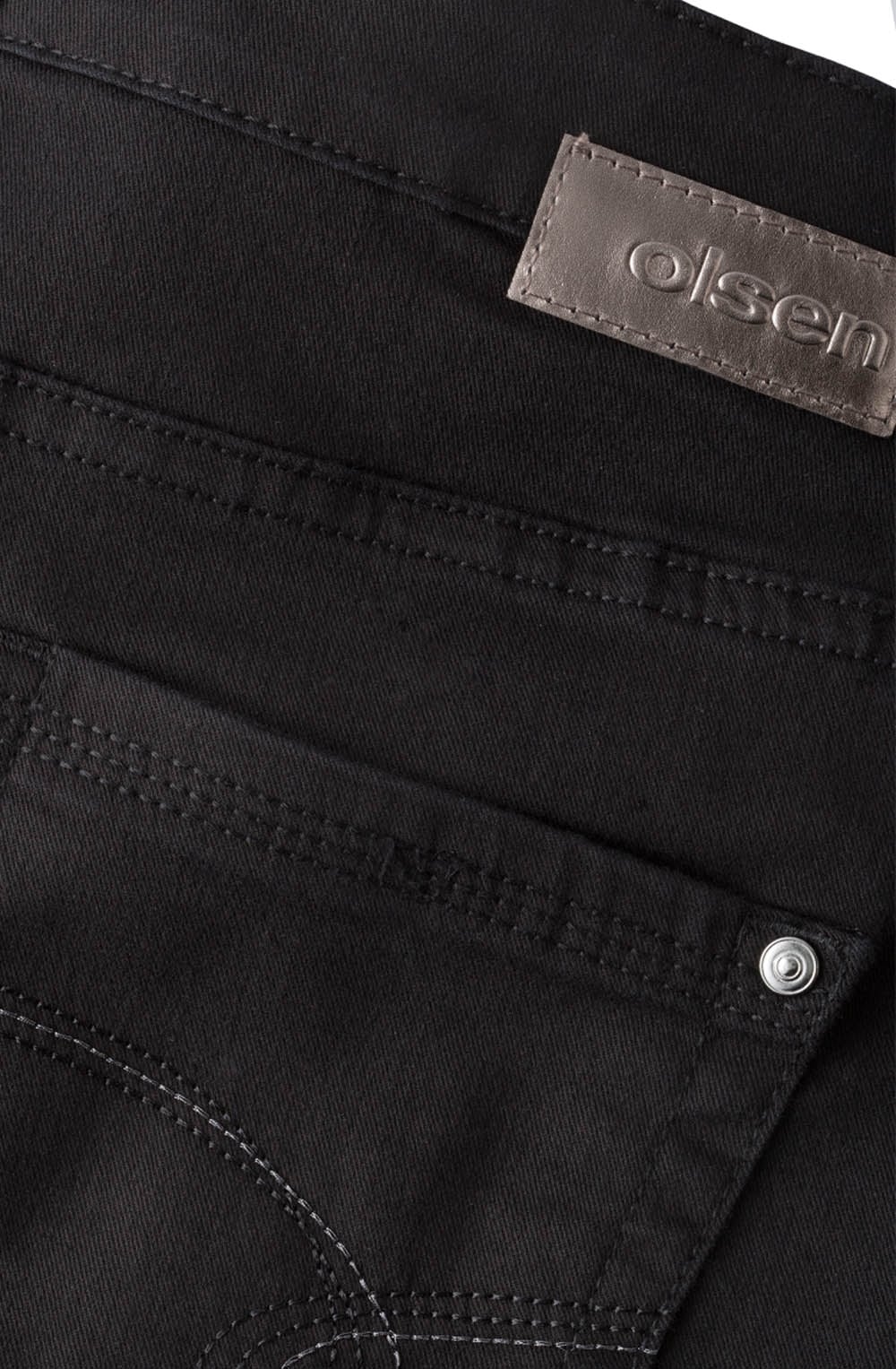 Lisa Black straight leg Jean