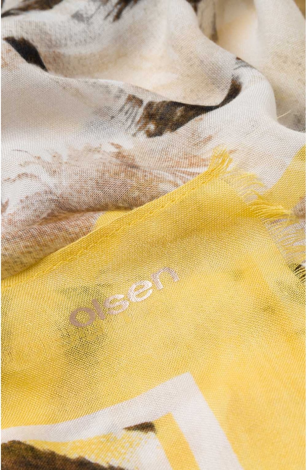Mixed Animal Design Scarf