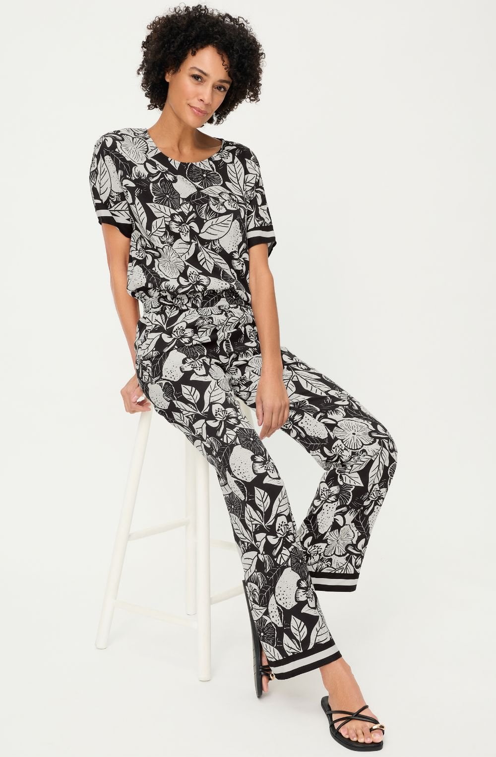 Monochrome Bold Floral Print Blouse