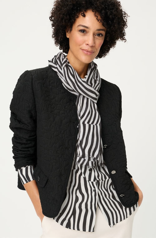 Monochrome Distorted Stripe Lightweight Scarf