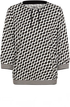 Monochrome Fitted Hem Clara Top