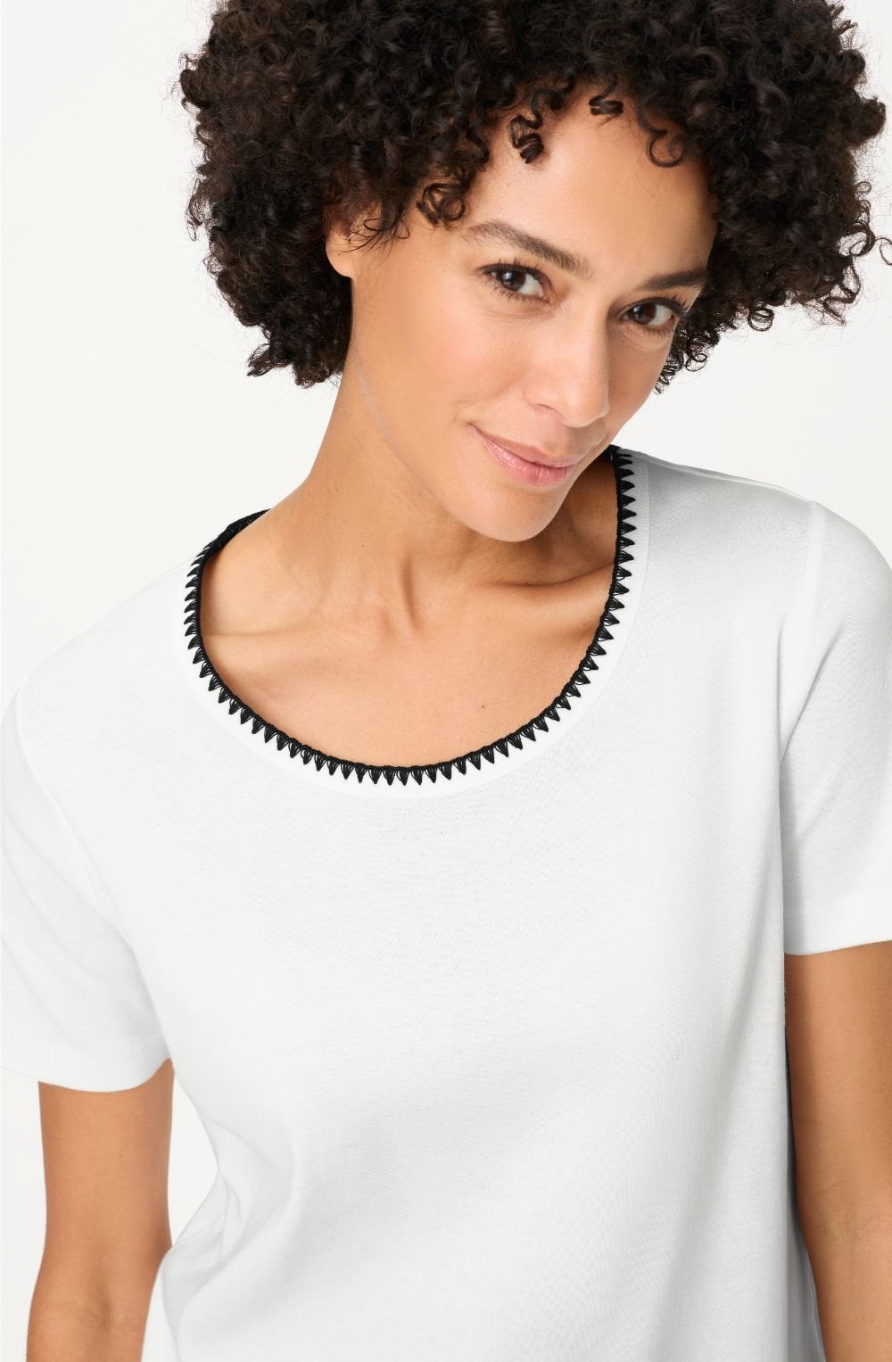 Off White and Black Embroidered Neck Edda T Shirt