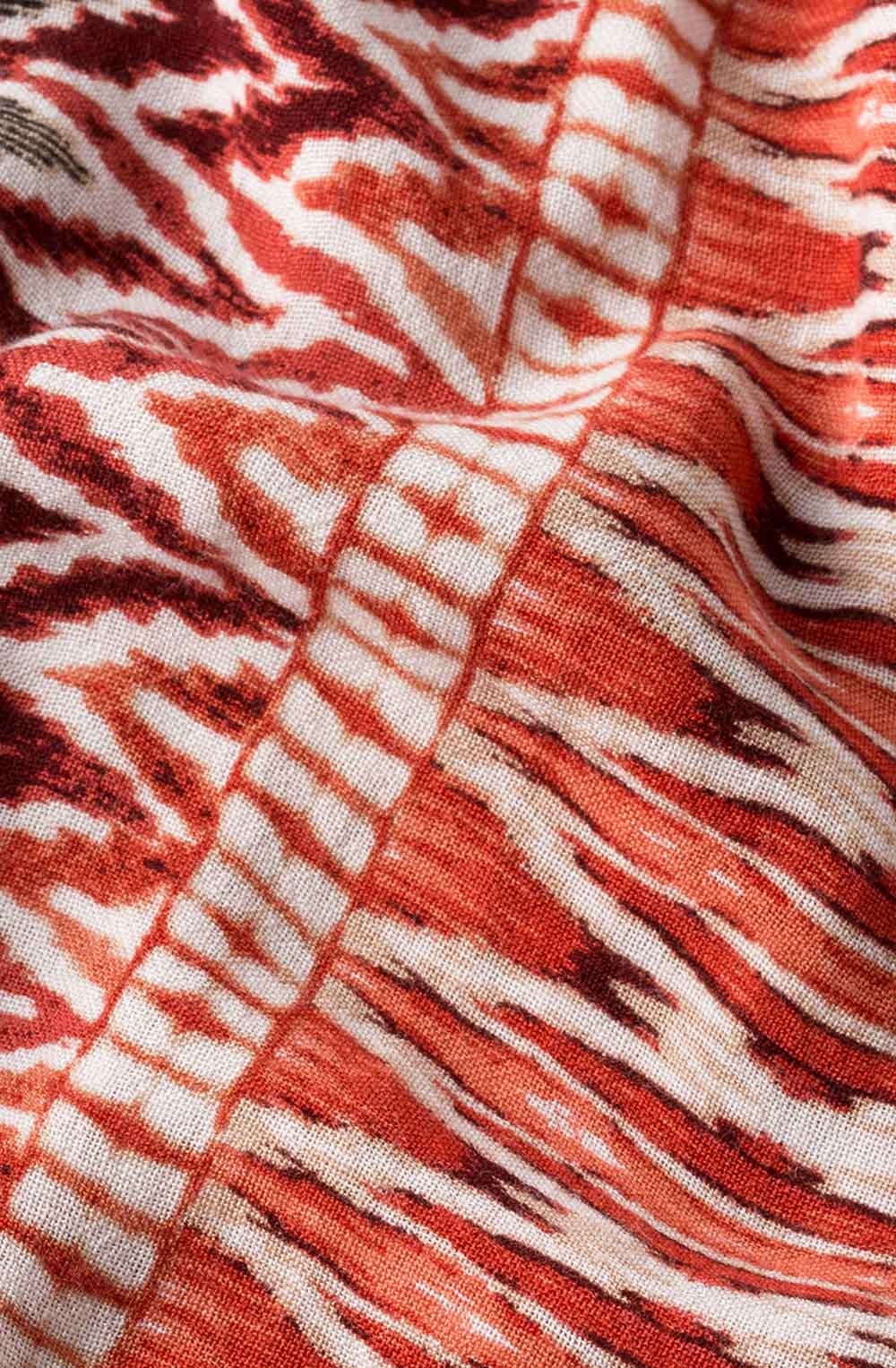Red & White Patterned Scarf