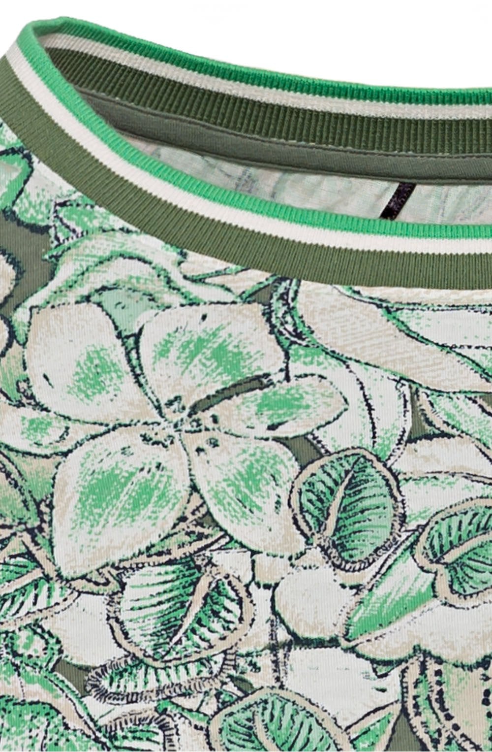 Wasabi Floral Print Casual T Shirt