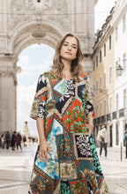 Cabo Fria Peak Seam Dress
