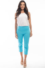 Turquoise Bangalene Capri Trousers