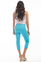 Turquoise Bangalene Capri Trousers