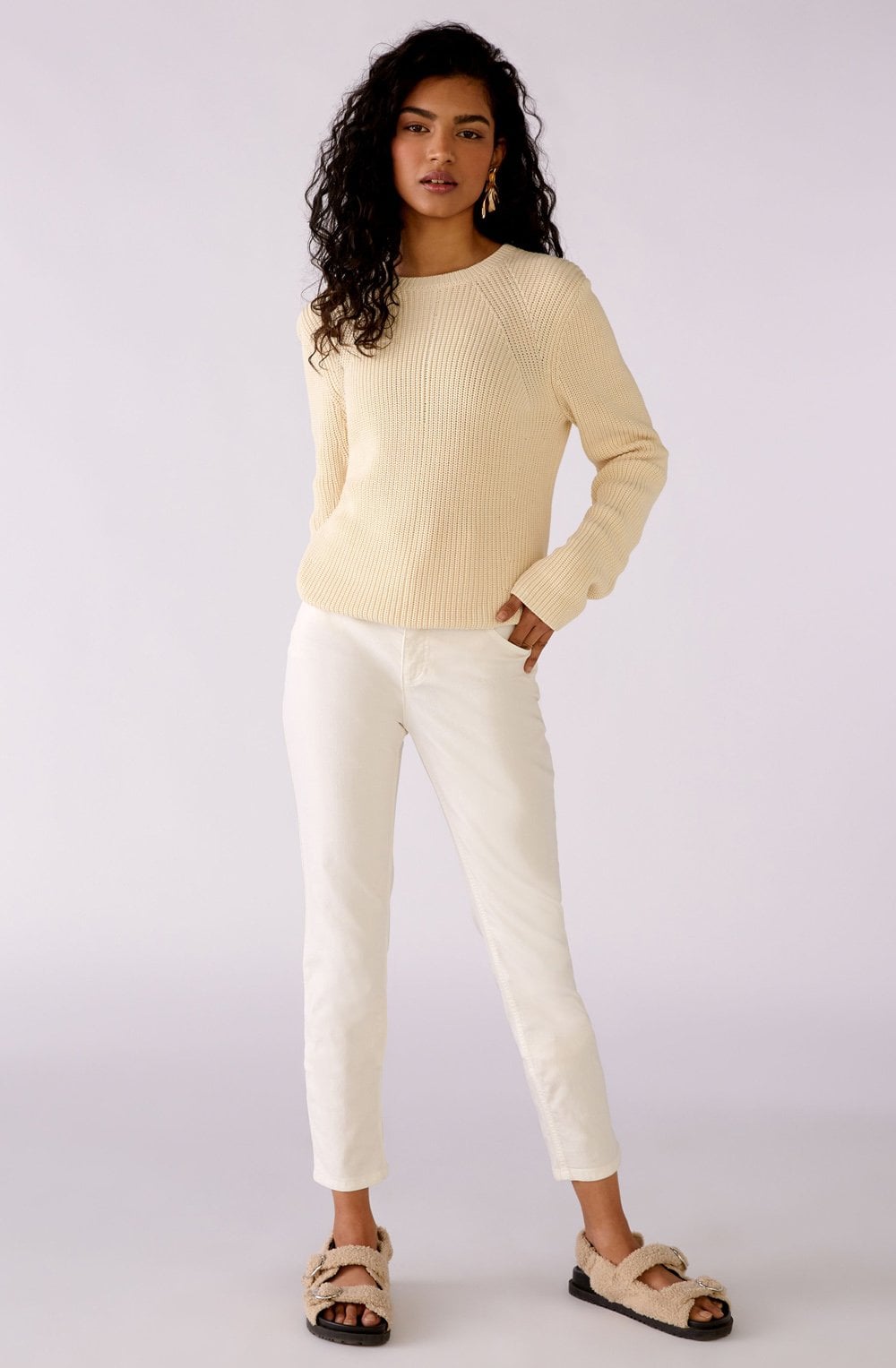 Banana Crepe Round Neck Knitted Jumper