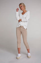 Beige Cropped Jeans