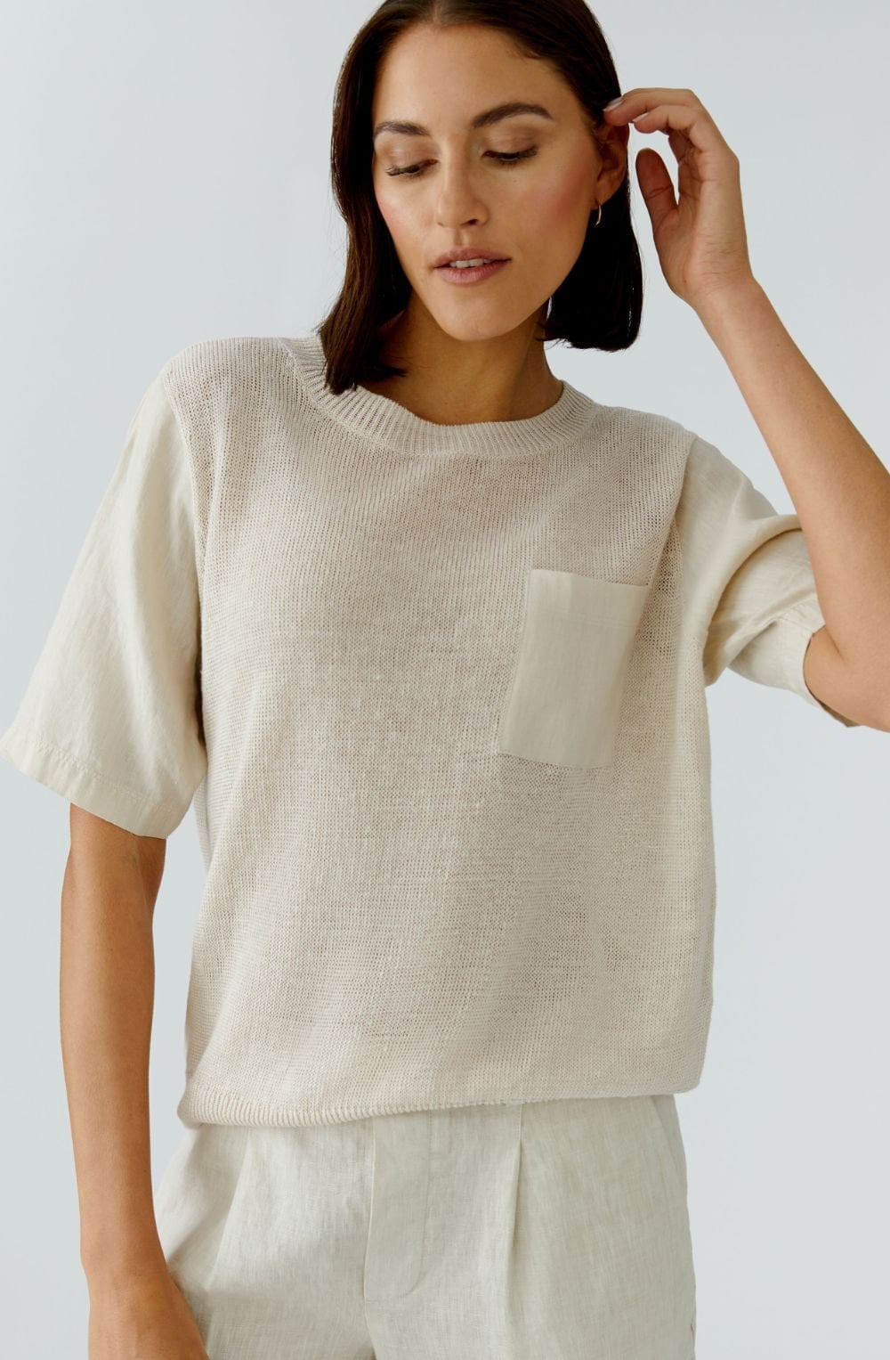 Biscuit Linen Patch Pocket Pullover