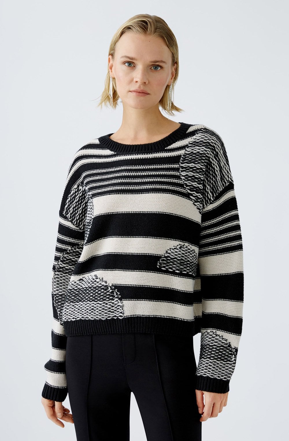 Black and Off White Contrasting Knits Jumper
