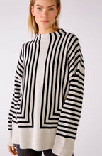 Black and Off White Geometric Jumper