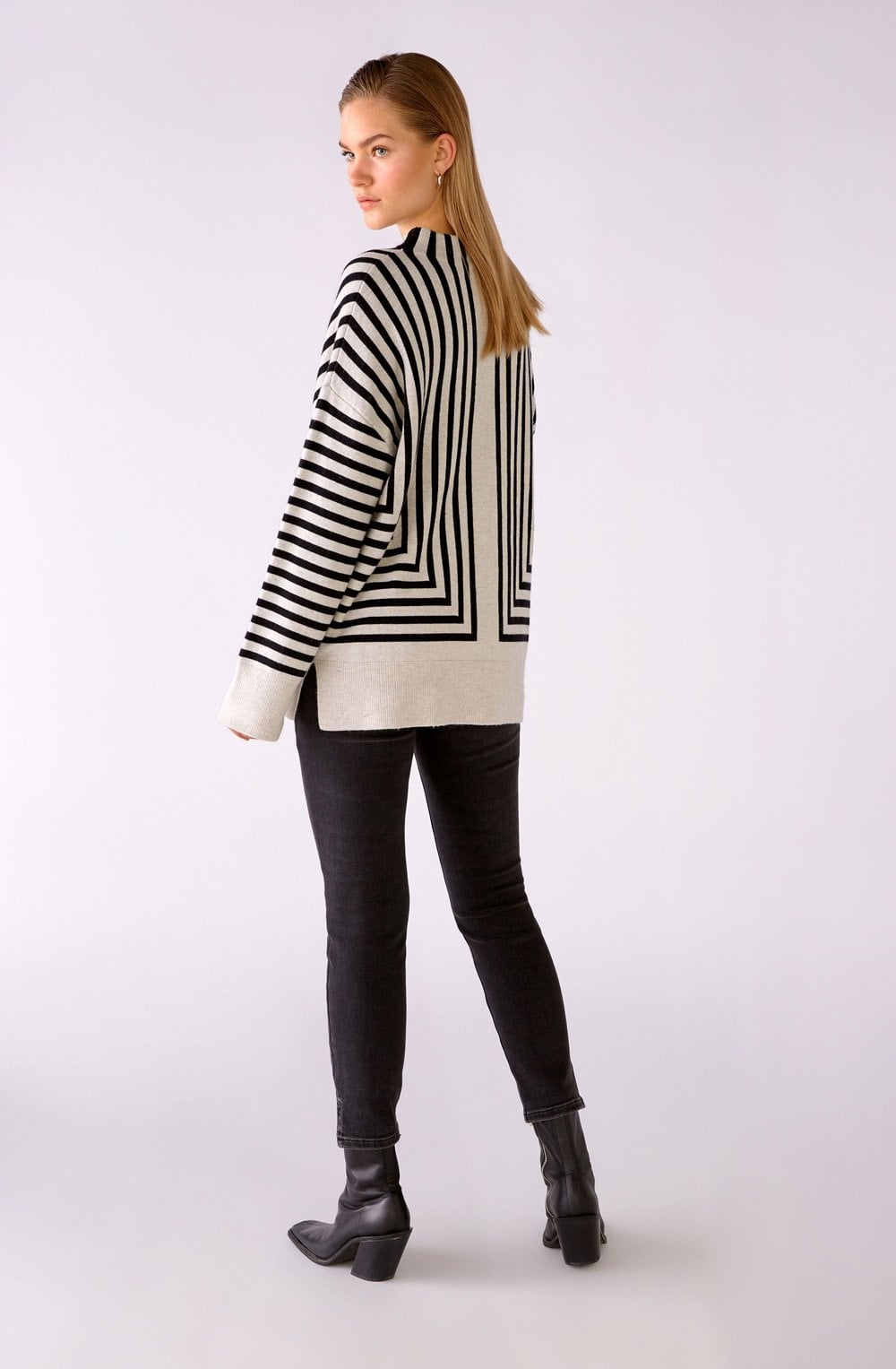 Black and Off White Geometric Jumper