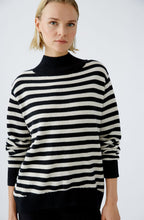 Black and Off White Set In Sleeves Jumper