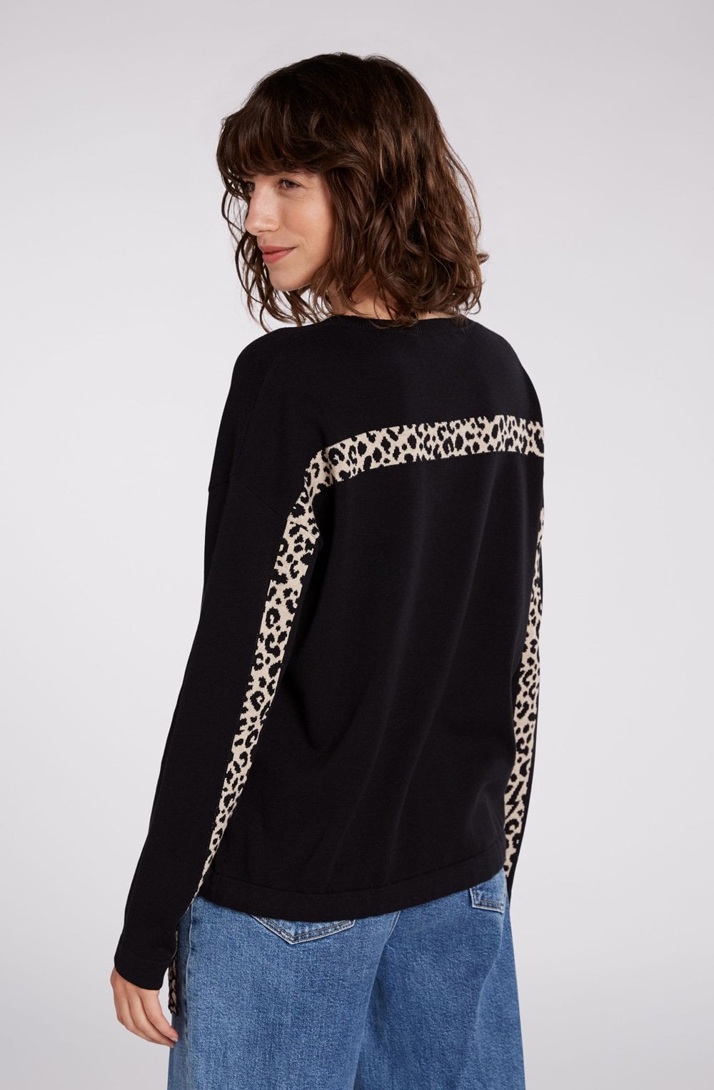 Black & Camel Jumper