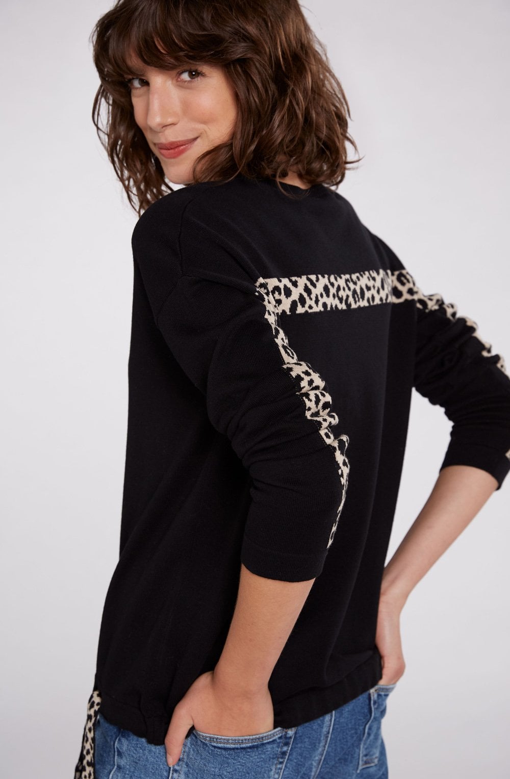 Black & Camel Jumper