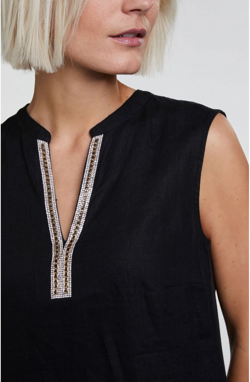 Black Linen Jewelled Detailed Dress