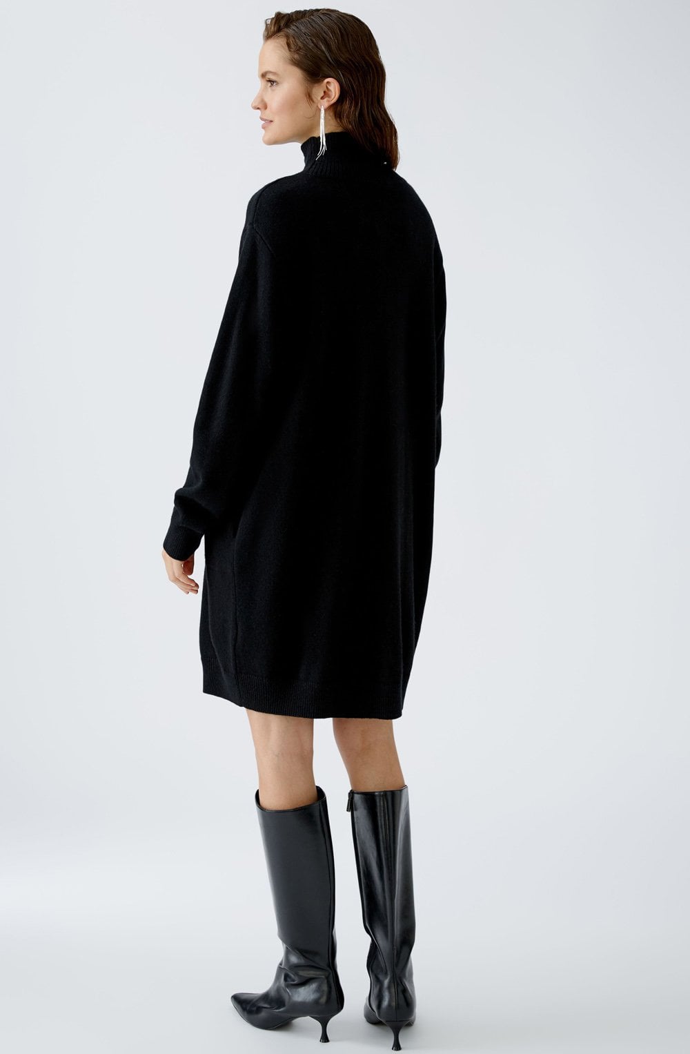Black Oversized Knitted Dress