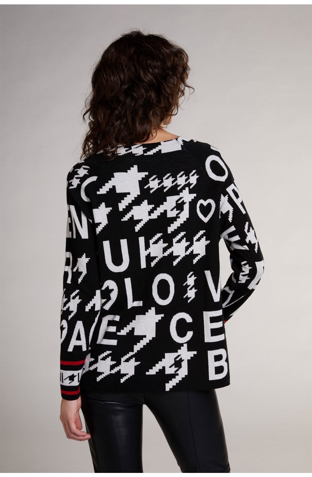 Black & White Bold Print Jumper