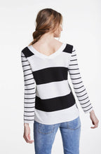 Black & White Contrasting Striped Jumper