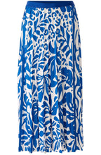 Blue and White Bold Print Pleated Skirt