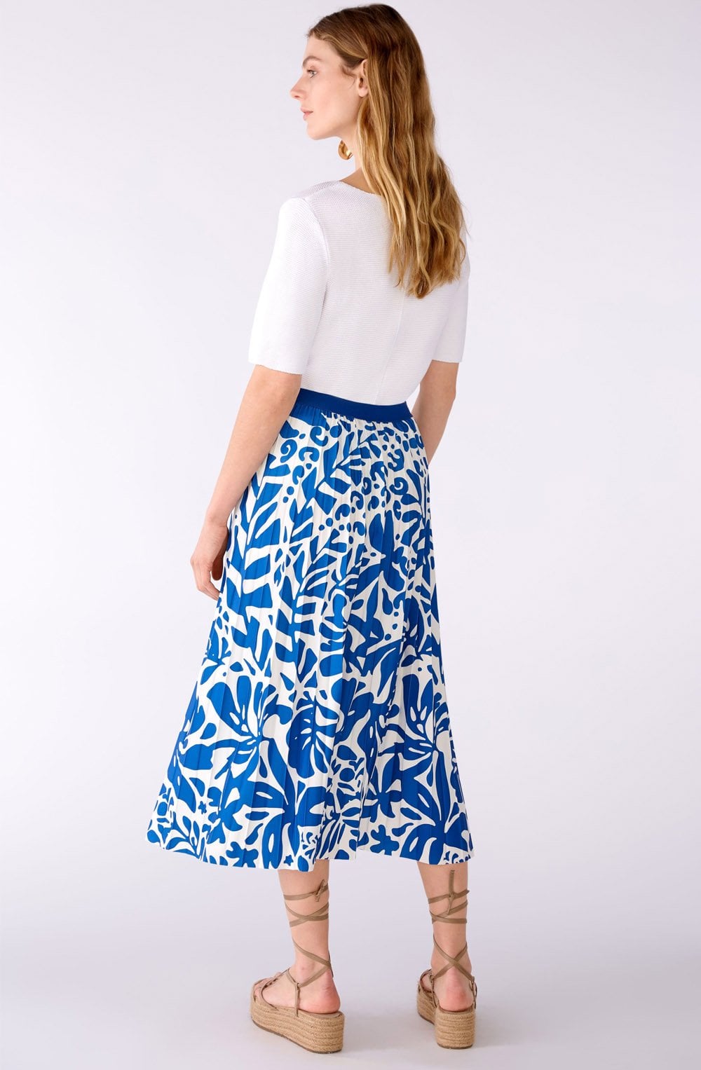 Blue and White Bold Print Pleated Skirt