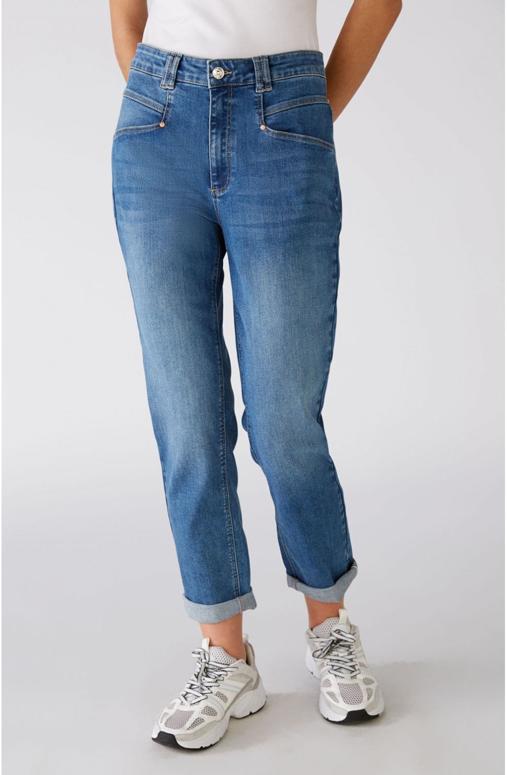 Blue Denim Relaxed Tapered Fit Jeans