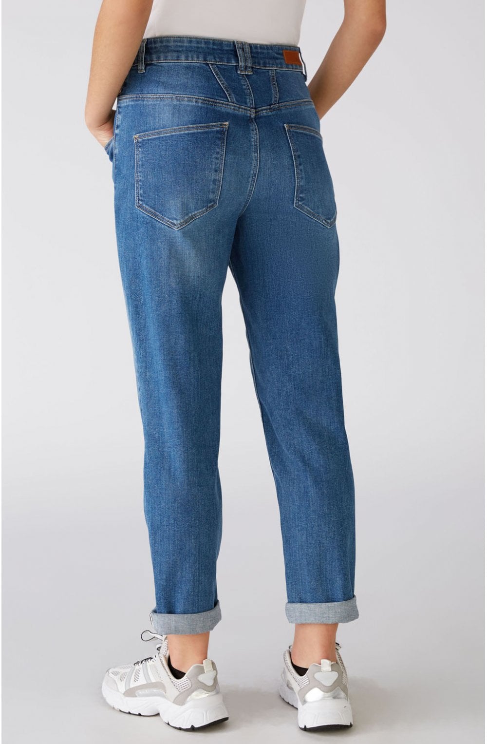 Blue Denim Relaxed Tapered Fit Jeans