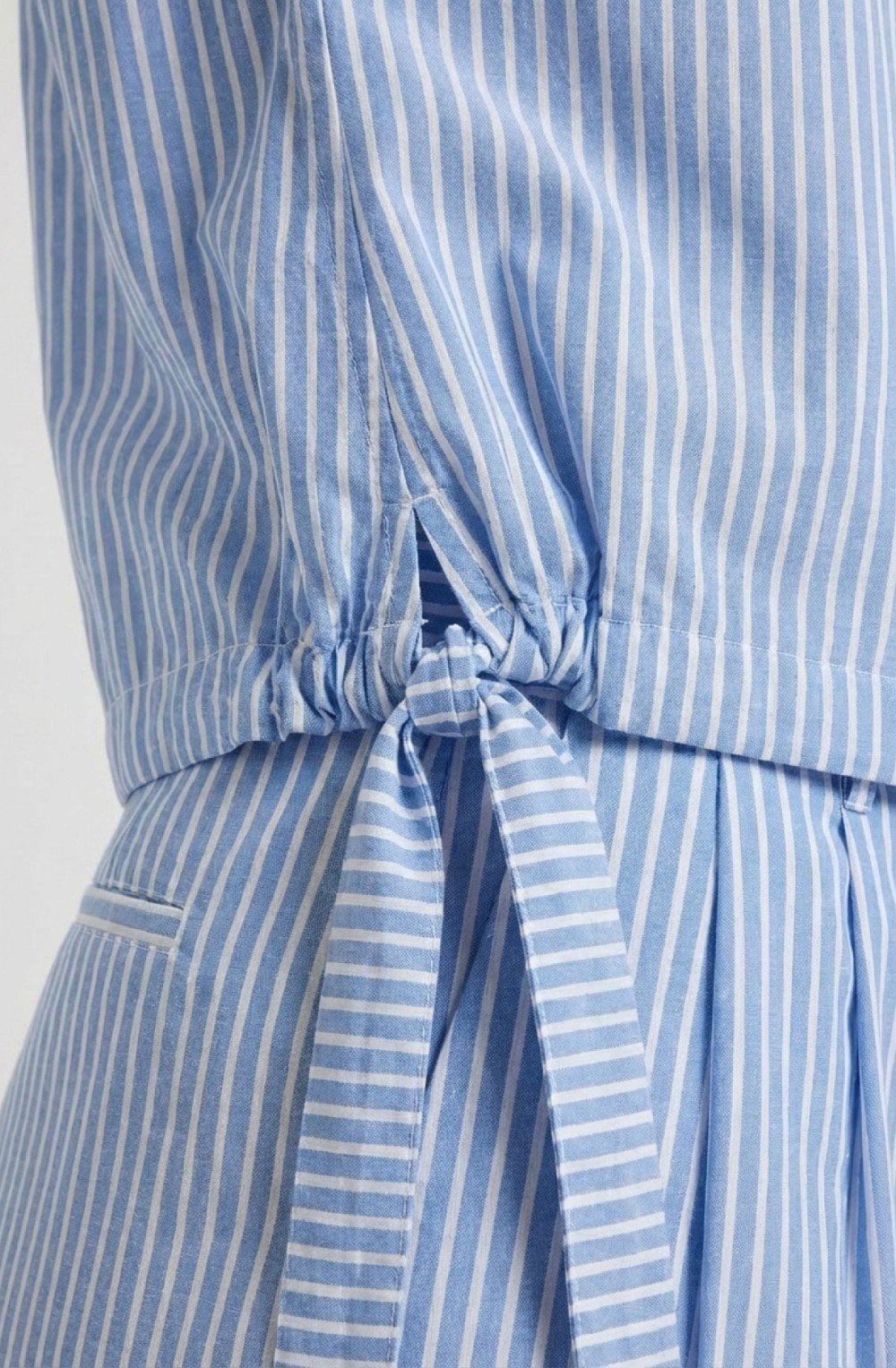 Blue & White Stripe Sleeveless Blouse