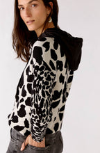 Bold Print and Contrast Hood Jumper