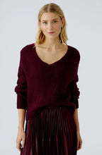 Bramble Berry Angel Yarn V Neck Pullover