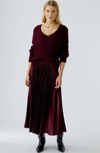 Bramble Berry Angel Yarn V Neck Pullover