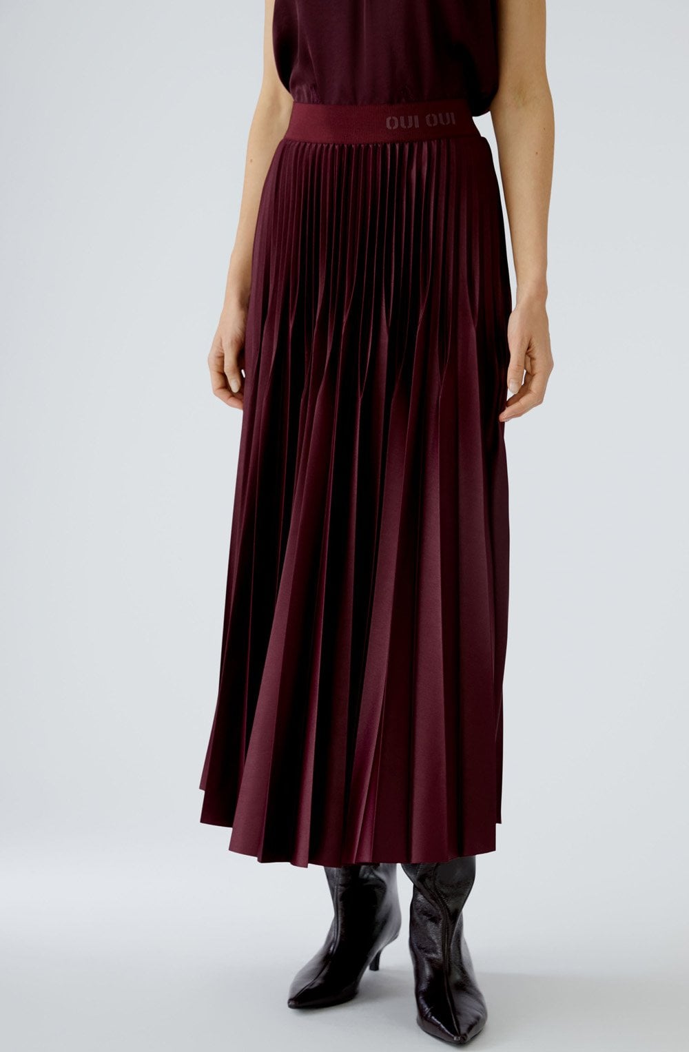 Bramble Berry Pleated Gloss Coated Skirt