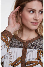 Chain Blelt Print Blouse