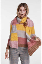Chunky Knit Stripe Scarf