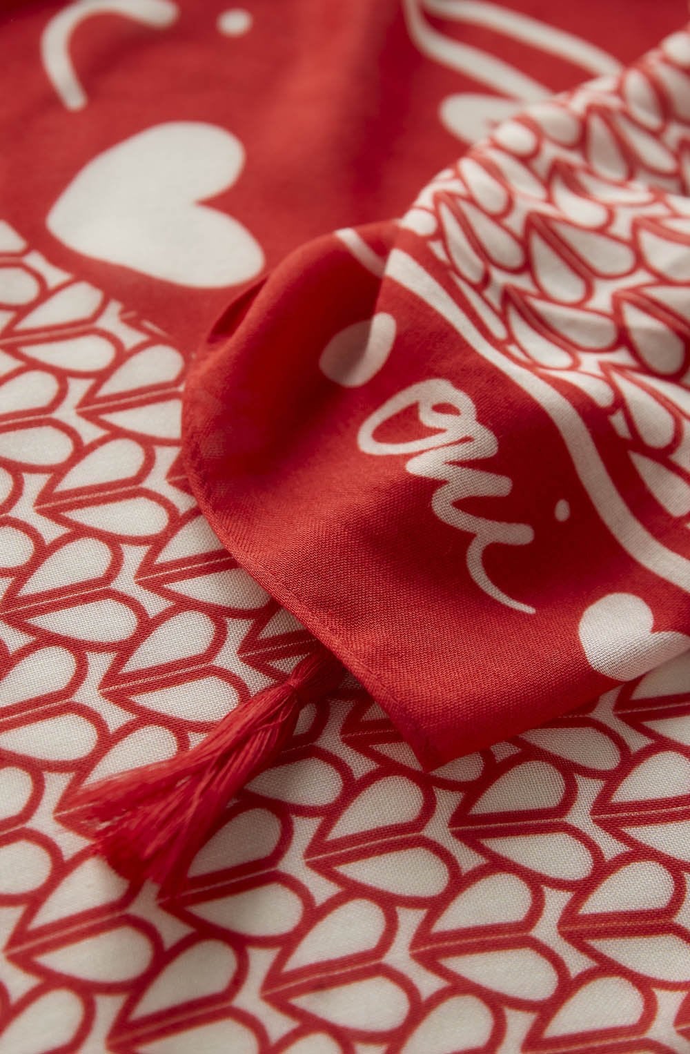 Ciao Amore Tasselled Scarf