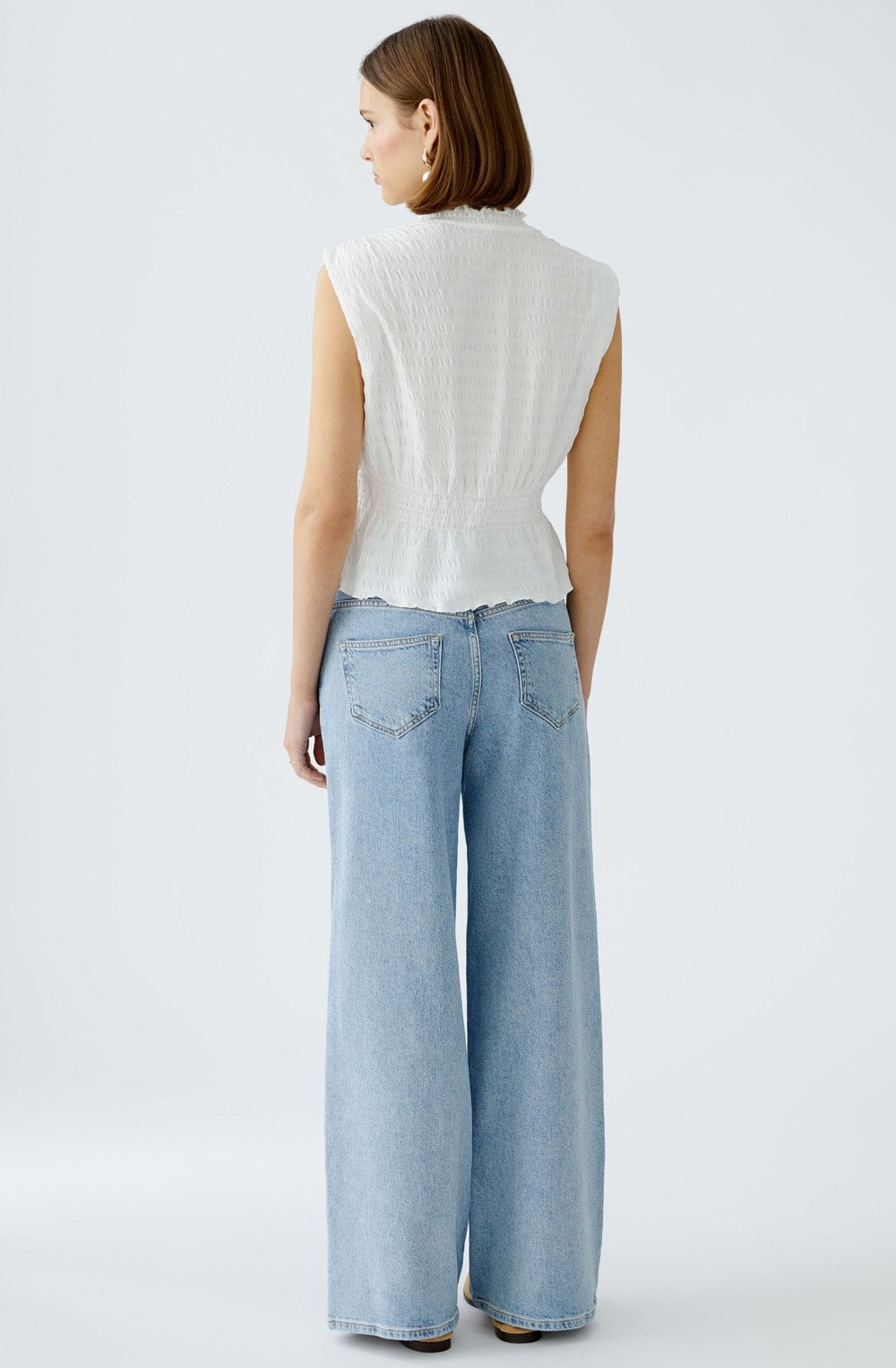 Cloud Dancer Sleeveless Seersucker Top