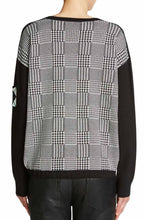 Contrasting Check Back Sweater