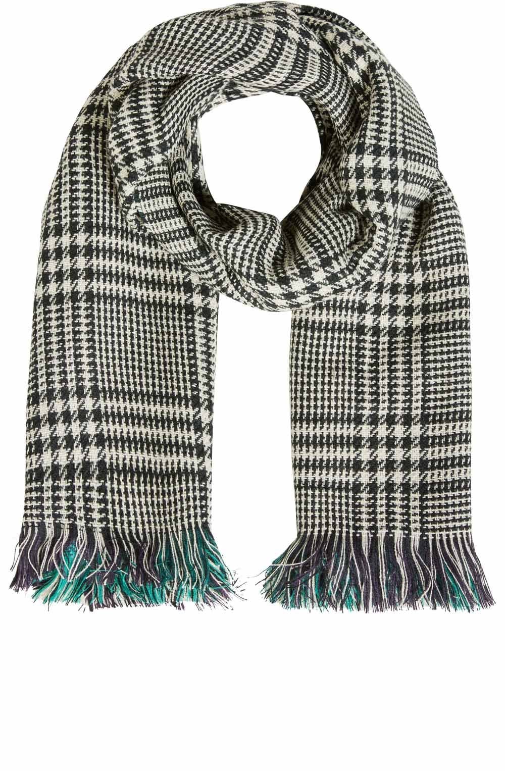 Contrasting Check Scarf