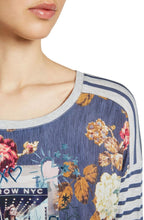 Contrasting Floral Front Design Top