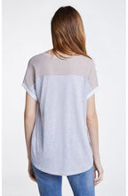 Contrasting Metallic Detailed Top