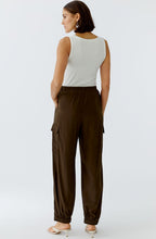 Demitasse Brown Balloon Fit Cargo Trousers