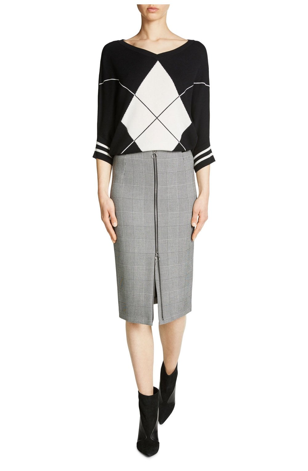 Diamond Design Sweater