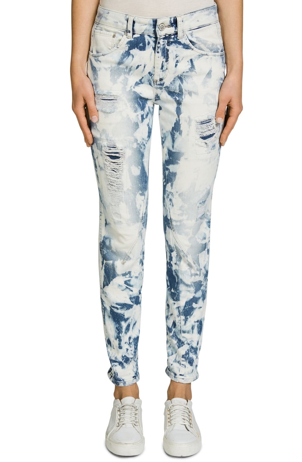 Distressed Chester Girlfriend Jeans