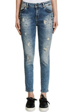 Distressed Pearl Detailed Jeans